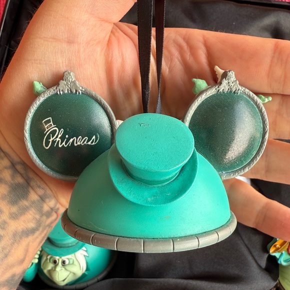 Disney Haunted Mansion ornaments - Picture 9 of 16